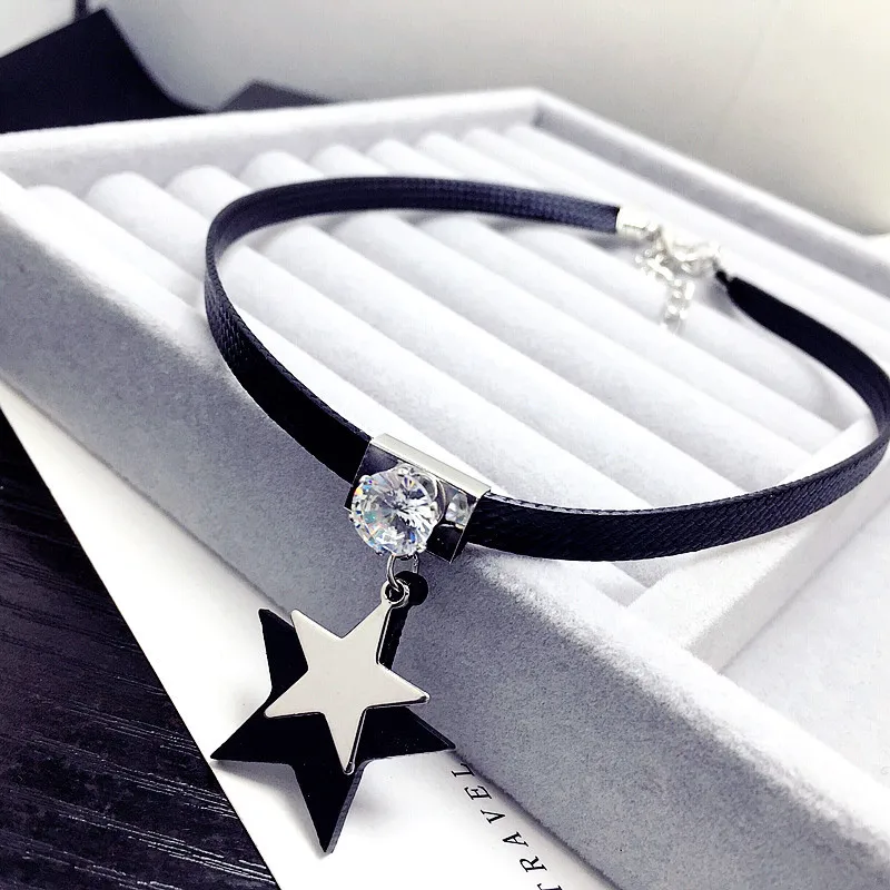 2019 Hot Torques Pure Black Two Stars Vintage Retro Pendant Necklace Maxi Statement Chokers Necklace for Women New Jewelry
2019 Hot Torques Pure Black Two Stars Vintage Retro Pendant Necklace Maxi Statement Chokers Necklace for Women New Jewelry