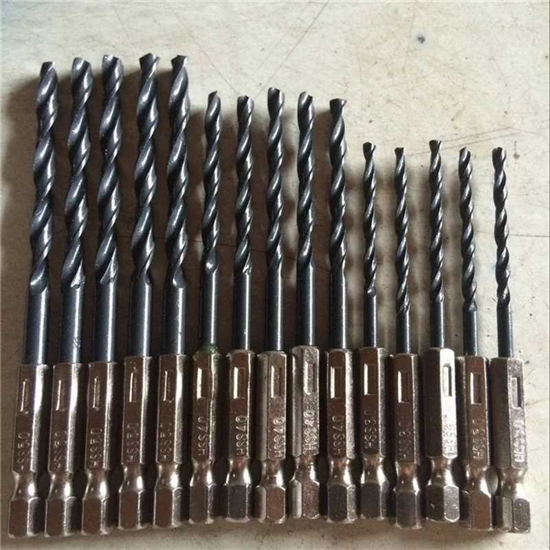 15pcs 3mm /4mm/5mm HSS Twisted Drill Bit Set 1/4 Hex Shank Black Drill Hardware Tools
15pcs 3mm /4mm/5mm HSS Twisted Drill Bit Set 1/4 Hex Shank Black Drill Hardware Tools