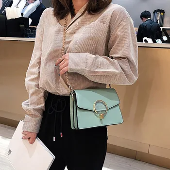 2019 Women Bag Fashion Chain Retro Small Square Bag Brand Shoulder Messenger Bag High Quality Designer Handbag and Clutch Black
2019 Women Bag Fashion Chain Retro Small Square Bag Brand Shoulder Messenger Bag High Quality Designer Handbag and Clutch Black