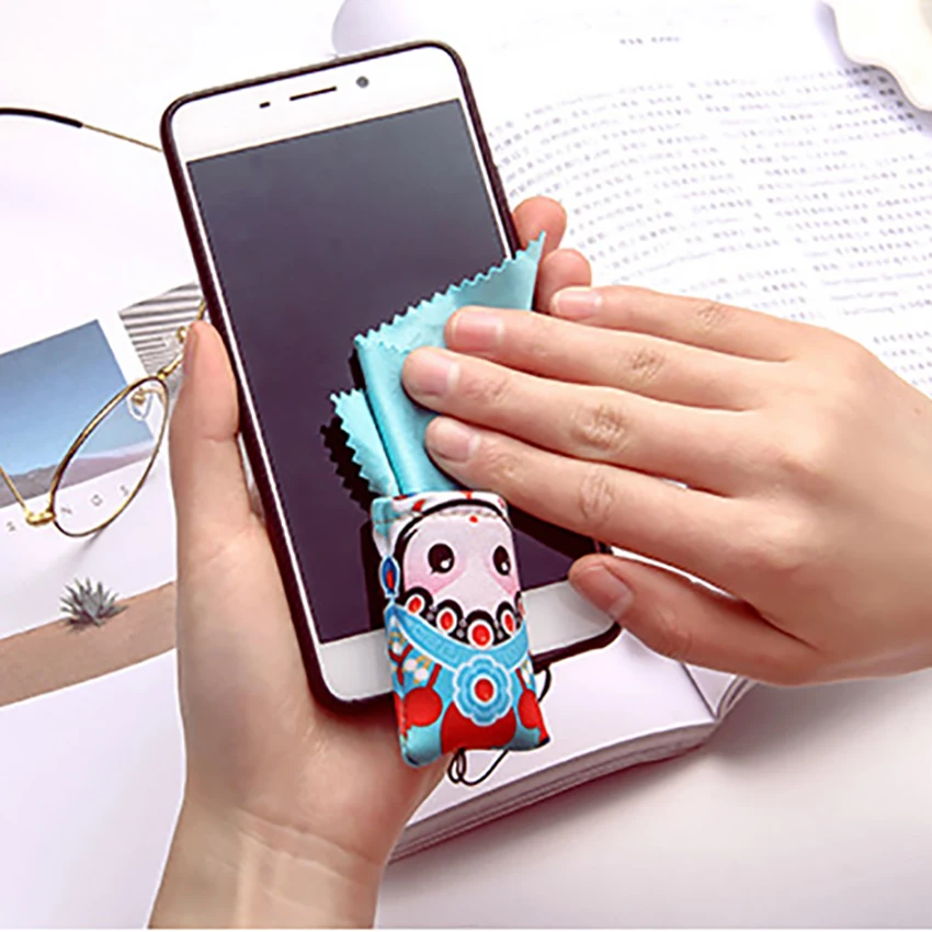 Portable Hang Colorful Lens Cloth Cleaning Microfiber Glasses Cloths for Camera Phone Computer Screen Hook Up Cleaning Cloth
Portable Hang Colorful Lens Cloth Cleaning Microfiber Glasses Cloths for Camera Phone Computer Screen Hook Up Cleaning Cloth