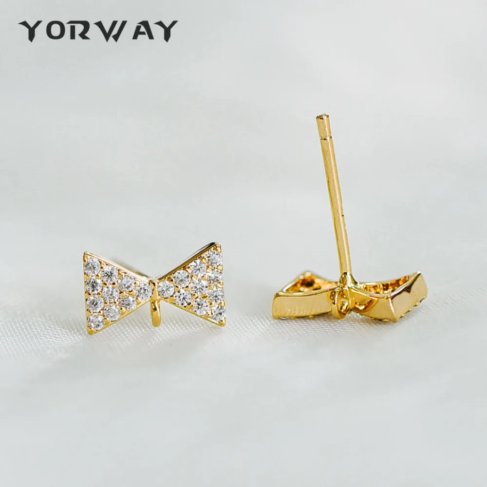 4pcs/lot Bow Knot Stud Earrings with Loop 9x6mm, CZ Paved Gold plated Brass Ear Posts, Sterling Silver Pin (#GB-396)
4pcs/lot Bow Knot Stud Earrings with Loop 9x6mm, CZ Paved Gold plated Brass Ear Posts, Sterling Silver Pin (#GB-396)