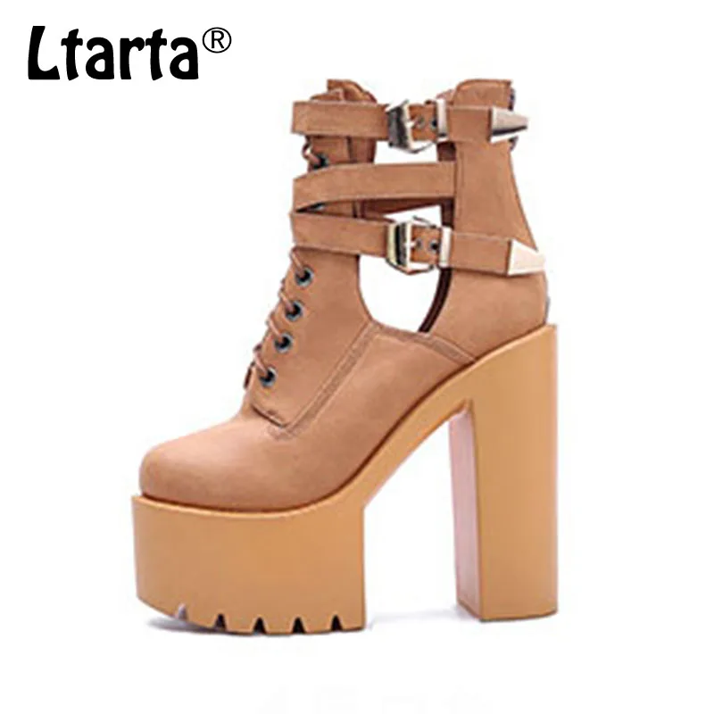 COWCOM 2019 New Thick With thick-bottomed Short Boots White Super High With Punk Performance high-heeled Short Shoes JXQ-5784
COWCOM 2019 New Thick With thick-bottomed Short Boots White Super High With Punk Performance high-heeled Short Shoes JXQ-5784