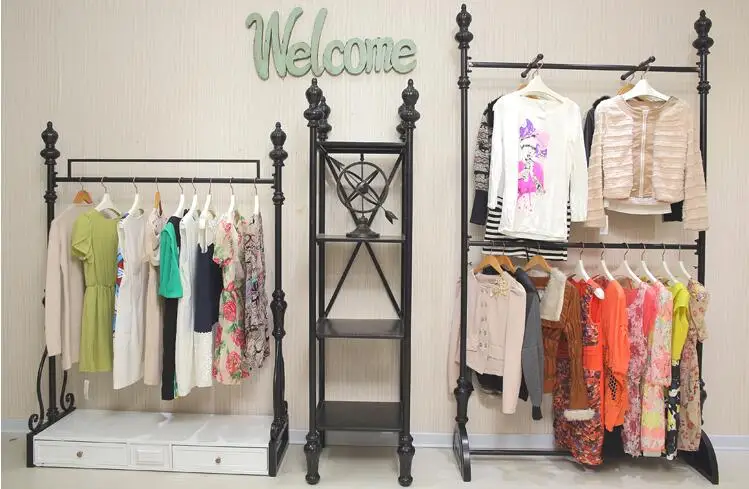 European style indoor clothing rack. Iron clothes hanger. Hangers. Floor hangers. Bedroom hangers.068
European style indoor clothing rack. Iron clothes hanger. Hangers. Floor hangers. Bedroom hangers.068