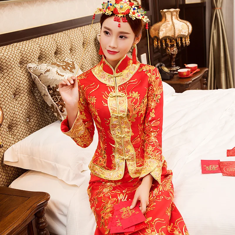 2018 Red Sexy Wedding Dress Vintage Cheongsam Qipao Long Traditional Chinese Dresses Women Phoenix Embroidery Bride Traditions
2018 Red Sexy Wedding Dress Vintage Cheongsam Qipao Long Traditional Chinese Dresses Women Phoenix Embroidery Bride Traditions