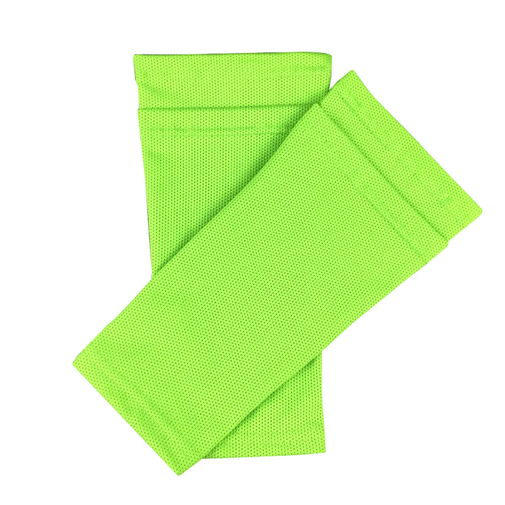 1 Pair Shin Guard Protective Socks Practical Supporting Athlete Professional Sports Pads Abrasion Resistance Soccer Leg Sleeves
1 Pair Shin Guard Protective Socks Practical Supporting Athlete Professional Sports Pads Abrasion Resistance Soccer Leg Sleeves