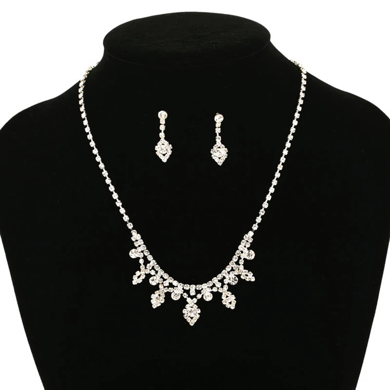 YFJEWE bride accessories bridal necklace Earrings accessories female jewelry sets silver plated Crystal Chain Pendant #N101
YFJEWE bride accessories bridal necklace Earrings accessories female jewelry sets silver plated Crystal Chain Pendant #N101