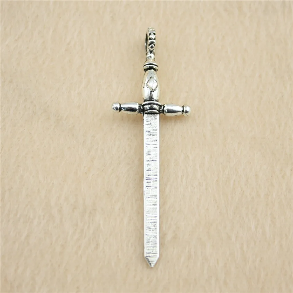 25pcs/lot 59*19mm ancient silver Sword charm Pendants DIY jewelry for bracelet necklace earring
25pcs/lot 59*19mm ancient silver Sword charm Pendants DIY jewelry for bracelet necklace earring