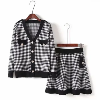 Spring Women Plaid Skirt Set 2 Piece Long Sleeve Knitted Skirt Set Casual Sweater A-Line Mini Skirt Set
Spring Women Plaid Skirt Set 2 Piece Long Sleeve Knitted Skirt Set Casual Sweater A-Line Mini Skirt Set