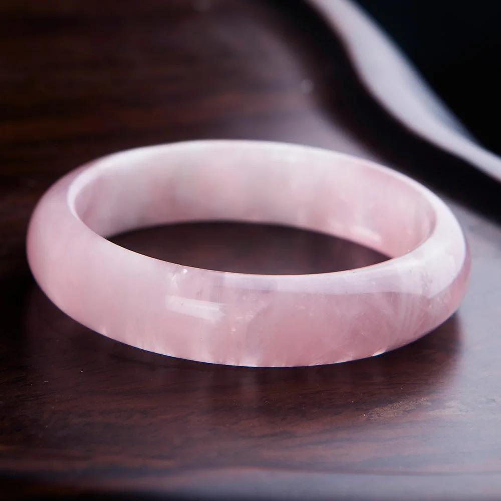 Top Quality Natural Rose Quartz Crystal 58mm Woman Bangle Fashion Bracelet Lady 14x9mm Madagascar Love Stone AAAAA Certificate
Top Quality Natural Rose Quartz Crystal 58mm Woman Bangle Fashion Bracelet Lady 14x9mm Madagascar Love Stone AAAAA Certificate