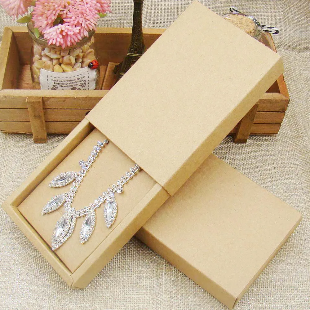48pcs 4.5*3.15*1.0inch kraft paper jewelry display box custom logo printed necklace pendant box earring package cardboard box
48pcs 4.5*3.15*1.0inch kraft paper jewelry display box custom logo printed necklace pendant box earring package cardboard box