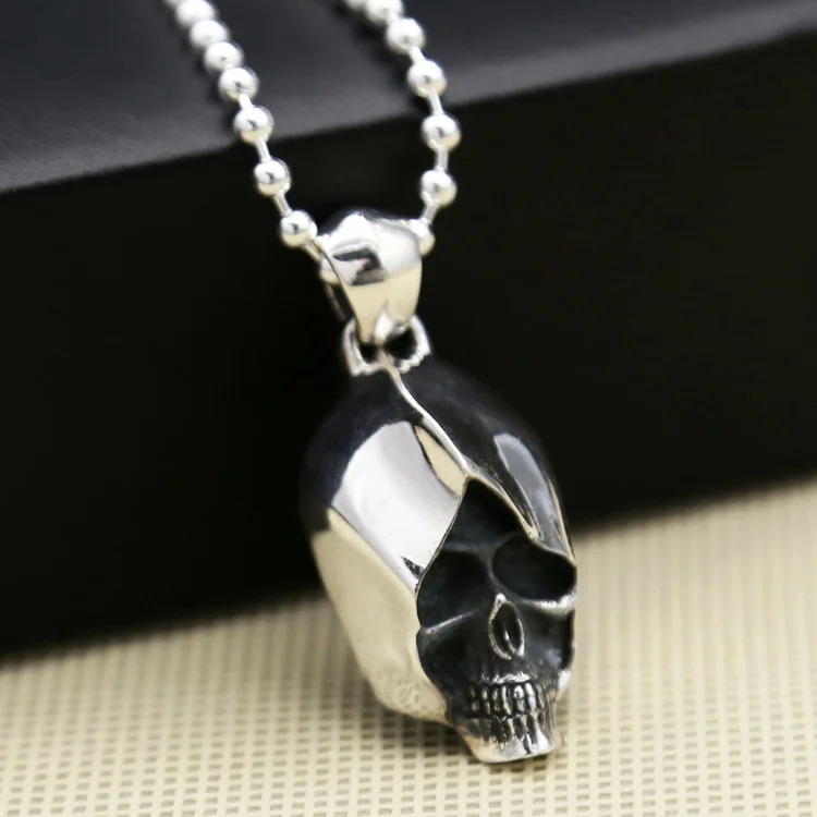 S925 silver jewelry wholesale Korean fashion personality of male and female assassin Skull Necklace Pendant
S925 silver jewelry wholesale Korean fashion personality of male and female assassin Skull Necklace Pendant