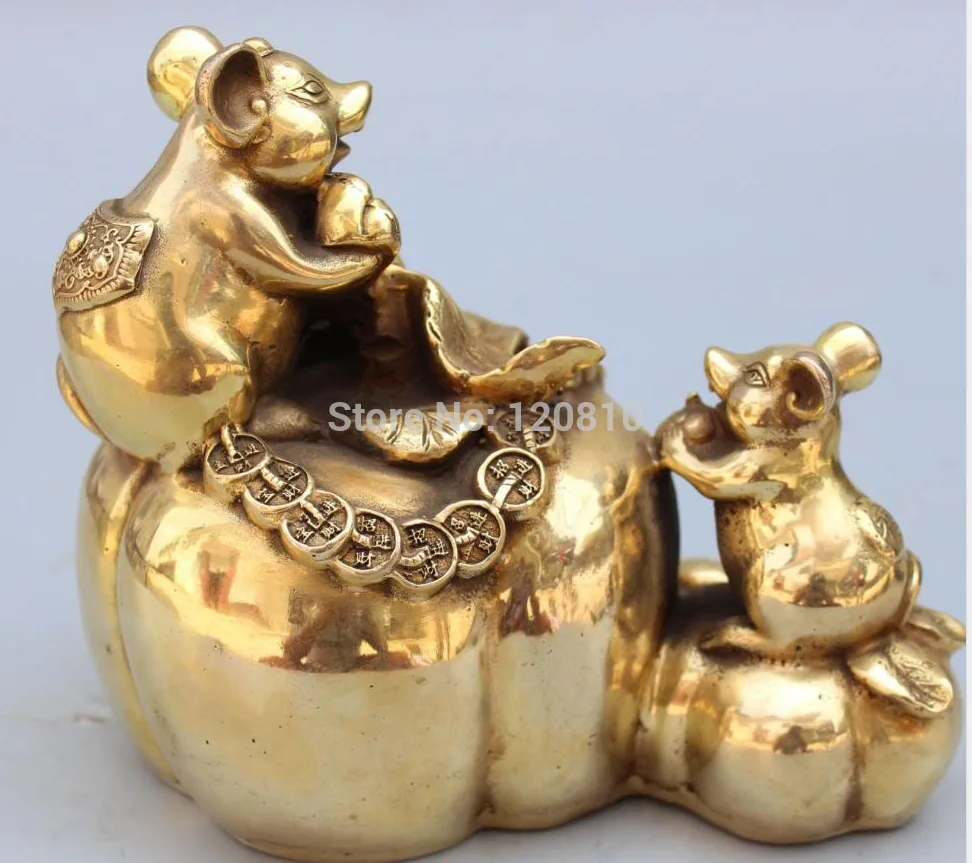 7"Marked Chinese Bronze Wealth YuanBao Money 2 Mouse Mice Cushaw Leaf Sculpture statue
7"Marked Chinese Bronze Wealth YuanBao Money 2 Mouse Mice Cushaw Leaf Sculpture statue