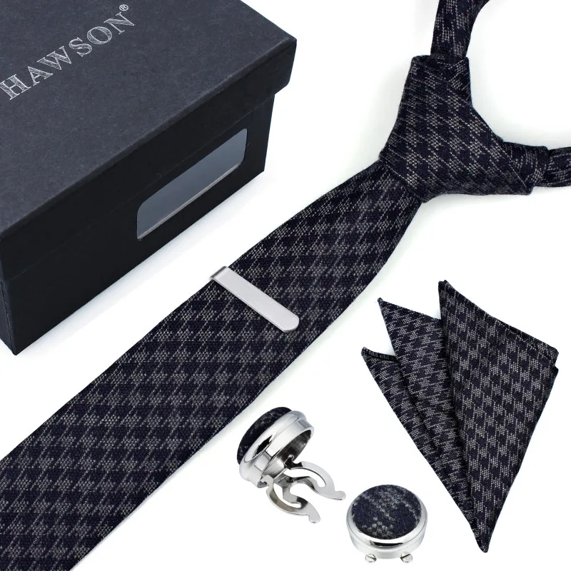HAWSON Men Tie Set with black and white Pocket Square Tie-Clip Button Cover Cufflinks Polyester Plaid in Gift Box
HAWSON Men Tie Set with black and white Pocket Square Tie-Clip Button Cover Cufflinks Polyester Plaid in Gift Box