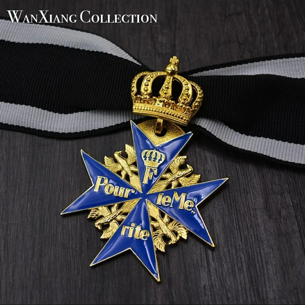 exact replica WW2 Blue Max Medal Prussia Pour Le Merite gold Plated Blue Colour Enameled Deut drop shipping
exact replica WW2 Blue Max Medal Prussia Pour Le Merite gold Plated Blue Colour Enameled Deut drop shipping