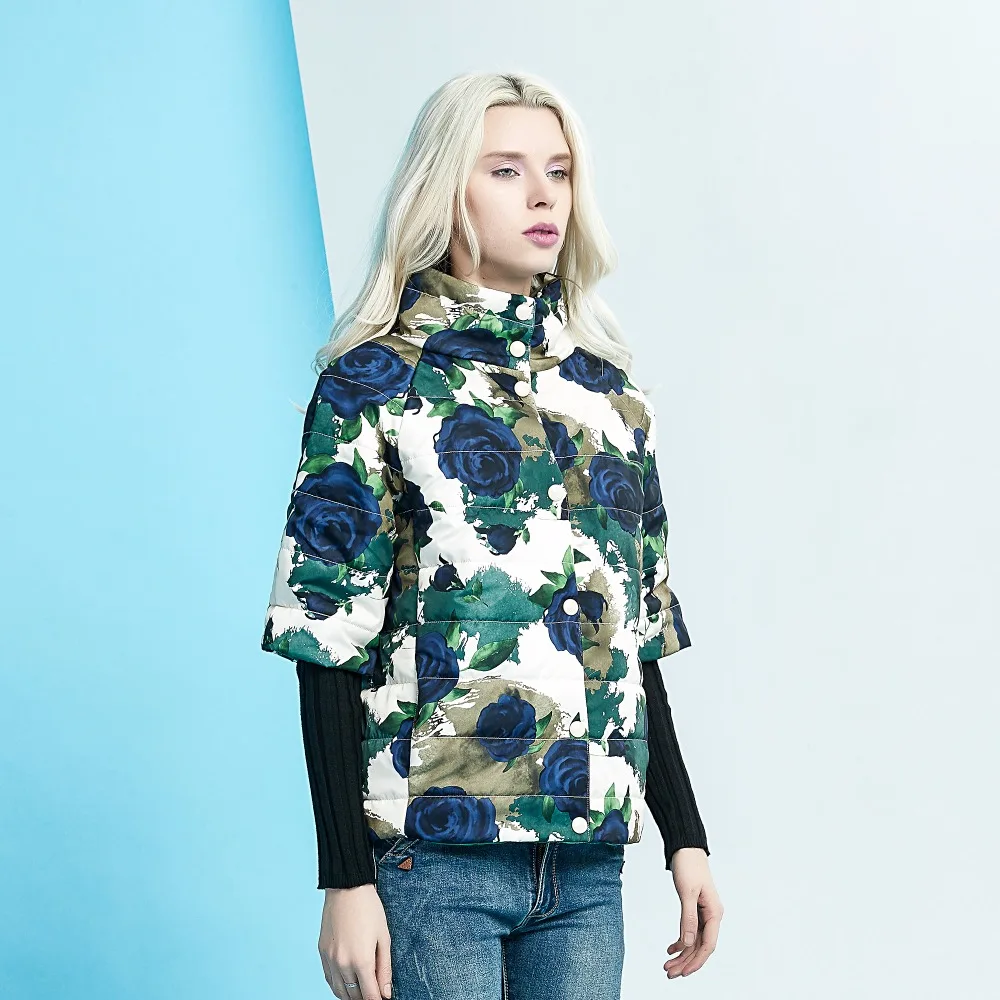 2019 ladies coats autumn warm winter jacket women overcoats long sleeve stand collar women's solid color cotton women parka
2019 ladies coats autumn warm winter jacket women overcoats long sleeve stand collar women's solid color cotton women parka