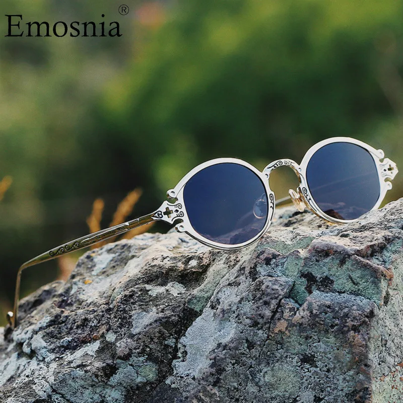 2019 Small Steampunk Sunglasses Women Vintage Gothic Unique Shades Classic Retro Metal Oval Punk Hip Hop Sun Glasses for Men
2019 Small Steampunk Sunglasses Women Vintage Gothic Unique Shades Classic Retro Metal Oval Punk Hip Hop Sun Glasses for Men