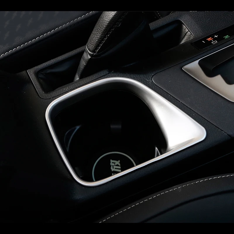High Quality ABS Matte interior Front water cup frame cover trim car Styling For Toyota RAV4 2016 2017 2018 accessories 1pcs
High Quality ABS Matte interior Front water cup frame cover trim car Styling For Toyota RAV4 2016 2017 2018 accessories 1pcs