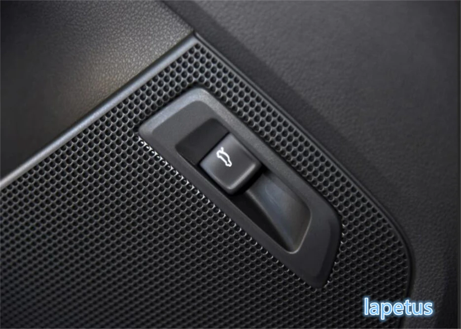 Lapetus Rear Trunk Tailgate Door Button Panel Decoration Cover Trim ABS Fit For Skoda Kodiaq 2017 - 2020 Matte Carbon Fiber Look
Lapetus Rear Trunk Tailgate Door Button Panel Decoration Cover Trim ABS Fit For Skoda Kodiaq 2017 - 2020 Matte Carbon Fiber Look