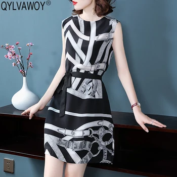 Vintage Sexy Summer Dress 2020 Real Silk Korean Black Mini Dress Women Party Elegant Dress Ladies Dresses Vestido F060916 MY2882
Vintage Sexy Summer Dress 2020 Real Silk Korean Black Mini Dress Women Party Elegant Dress Ladies Dresses Vestido F060916 MY2882
