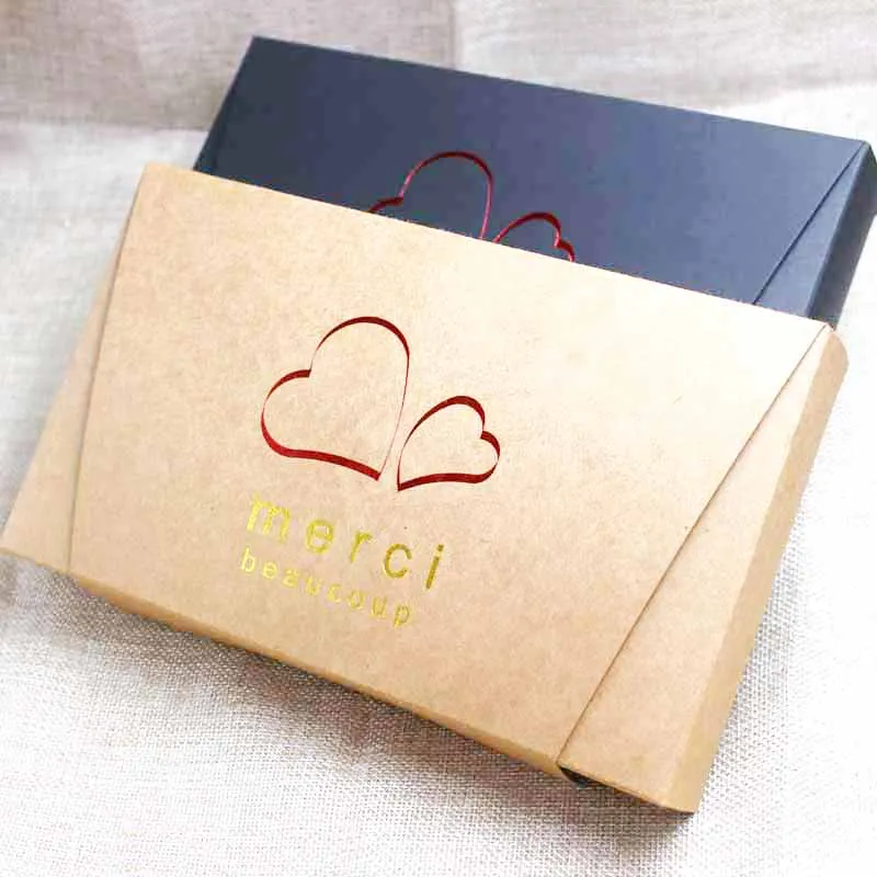 New DIY black/kraft gift box gold foil red heart gift soap package.cardboard wedding favor candy display paper box 30pcs per lot
New DIY black/kraft gift box gold foil red heart gift soap package.cardboard wedding favor candy display paper box 30pcs per lot