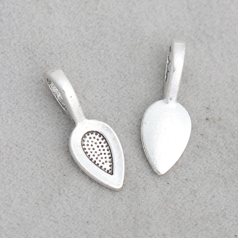 RAINXTAR Fashion Alloy Scoop Kitchen Tool Charms Utensil Jewelry Charms 8*21mm 100pcs AAC976
RAINXTAR Fashion Alloy Scoop Kitchen Tool Charms Utensil Jewelry Charms 8*21mm 100pcs AAC976