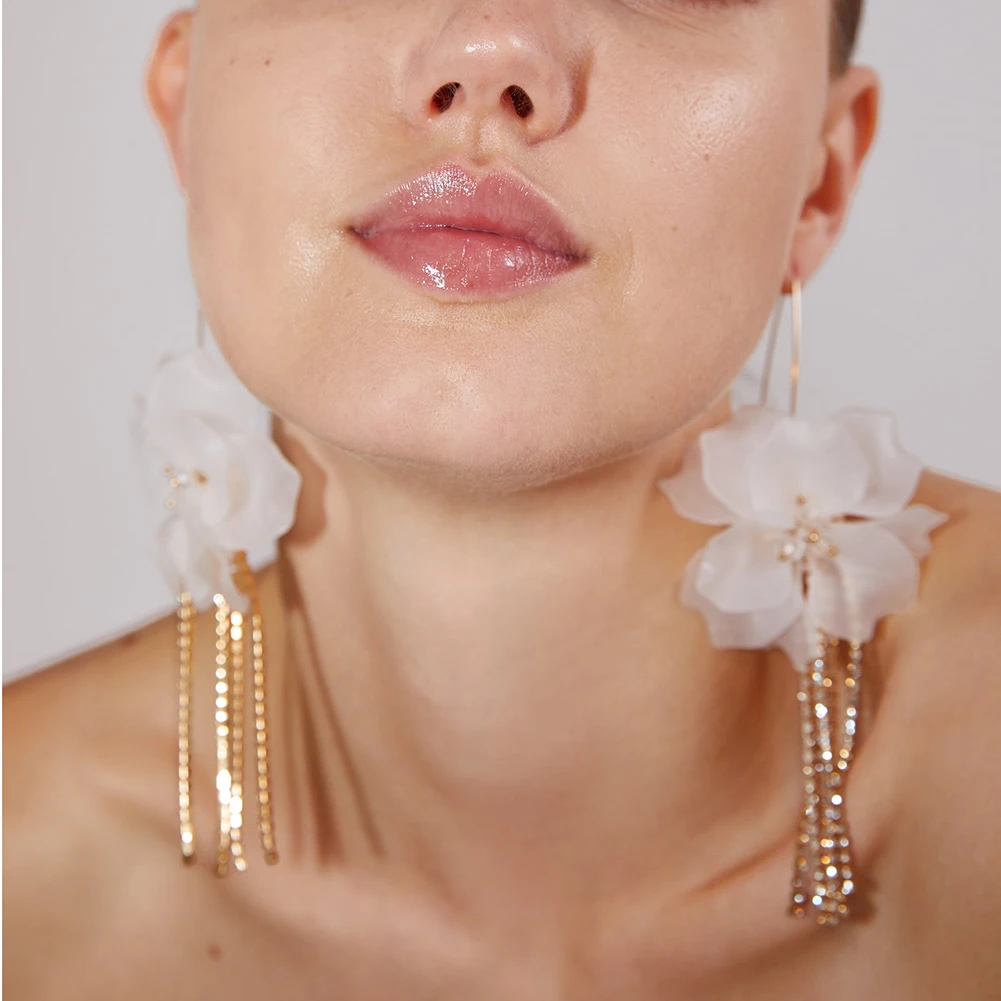 Vedawas ZA Long Flower Drop Earrings Boho Maxi Crystal Drop Dangle Earrings for Women Pary Christmas Gifts Bijoux xg 2236
Vedawas ZA Long Flower Drop Earrings Boho Maxi Crystal Drop Dangle Earrings for Women Pary Christmas Gifts Bijoux xg 2236