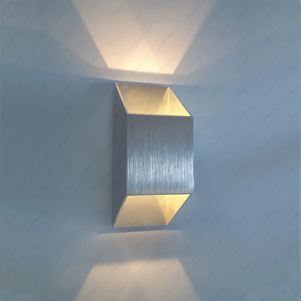 Dimmable/Not 2W LED Wall Sconce Light Up/Down Indoor Lamp Fixture Exhibition Porch
Dimmable/Not 2W LED Wall Sconce Light Up/Down Indoor Lamp Fixture Exhibition Porch