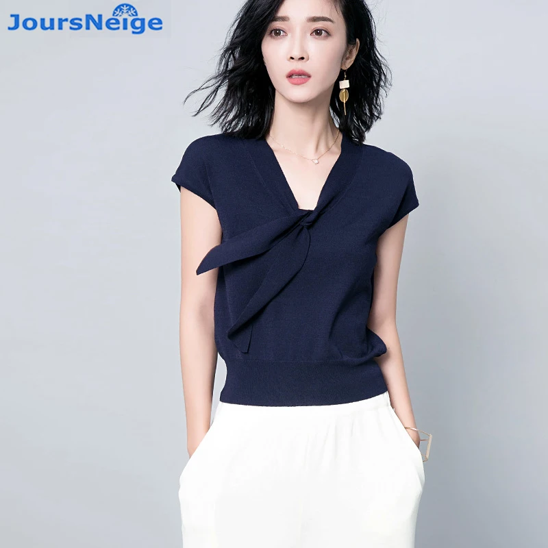 JoursNeige Knitted Pullovers Women 2017 New Summer Style V-Neck Short Sleeved Stella Filante Jumper Knitwear Thin Sweaters
JoursNeige Knitted Pullovers Women 2017 New Summer Style V-Neck Short Sleeved Stella Filante Jumper Knitwear Thin Sweaters