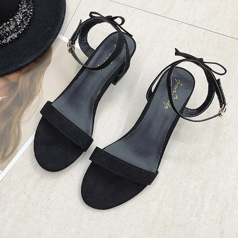 2019 Sandalias femeninas high heels Autumn Flock pointed sandals sexy high heels female summer shoes Female sandals mujer
2019 Sandalias femeninas high heels Autumn Flock pointed sandals sexy high heels female summer shoes Female sandals mujer
