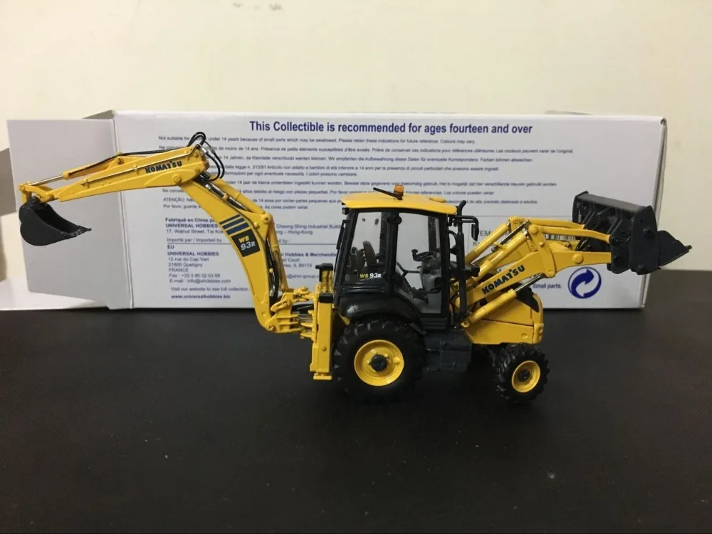 Редкий! Komatsu WB93R-8 экскаватор-погрузчик 1:50 литые универсальные хобби UH8142 |