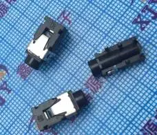 PJ-321 3.5MM headphone socket 4 feet 2 fixed pin power jack female foot free shipping
PJ-321 3.5MM headphone socket 4 feet 2 fixed pin power jack female foot free shipping