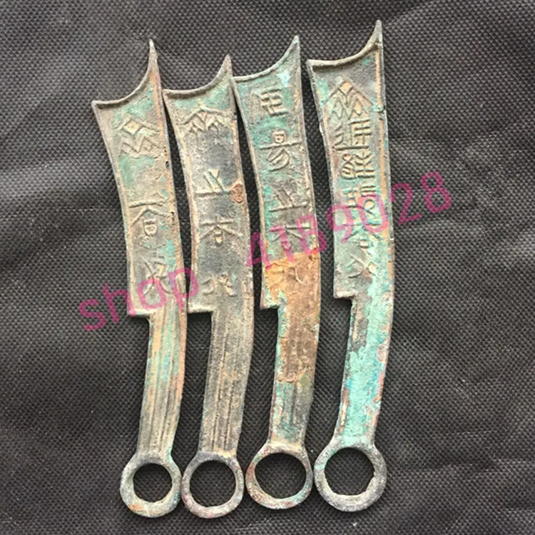 During the spring and Autumn period and the Warring States period, Ancient knife coins, one set( 4piece ). Antiques collection
During the spring and Autumn period and the Warring States period, Ancient knife coins, one set( 4piece ). Antiques collection