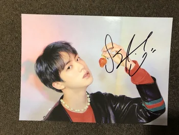 hand signed Bangtan Boys JIN autographed photo MAP OF THE SOUL :PERSONA 5*7 042019B
hand signed Bangtan Boys JIN autographed photo MAP OF THE SOUL :PERSONA 5*7 042019B