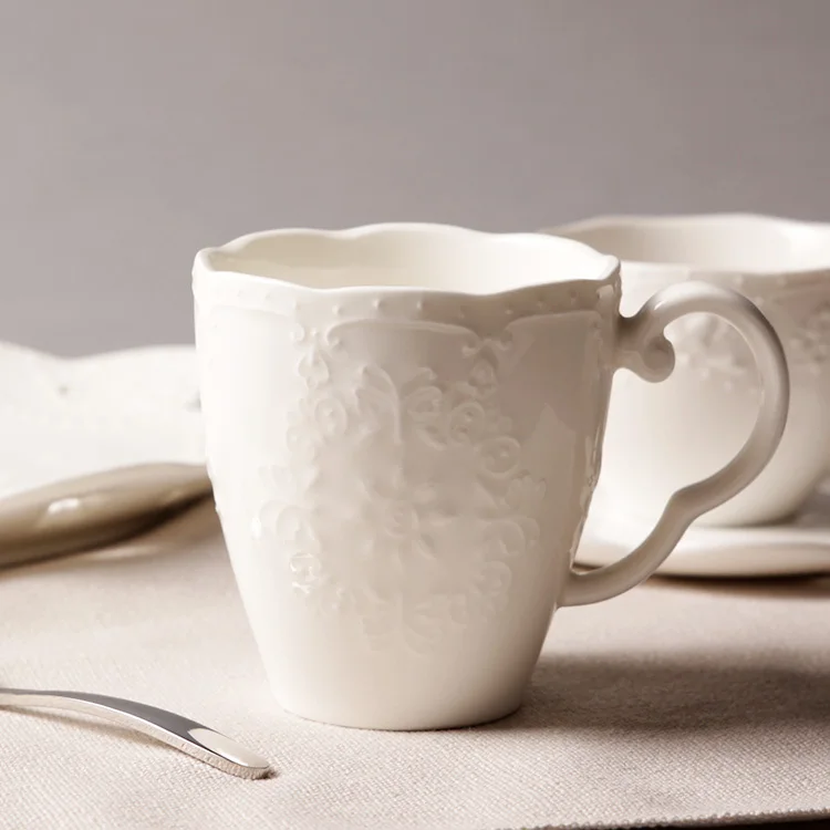High Quality Ceramic Glaze Coffee Mugs Milk Porcelain With Handgrip Brief Cups Japanese Style White Emboss Lace & Butterfly Tray
High Quality Ceramic Glaze Coffee Mugs Milk Porcelain With Handgrip Brief Cups Japanese Style White Emboss Lace & Butterfly Tray