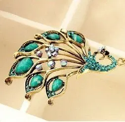 2013 New Arrival Hot Selling Vintage Style Red Rhinestone Hollow Peacock Feather Sweater Pendant Necklace N377
2013 New Arrival Hot Selling Vintage Style Red Rhinestone Hollow Peacock Feather Sweater Pendant Necklace N377