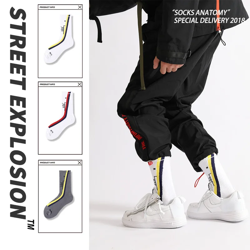 New Street Explosion personality fashion couple socks Skateboard hip hop tide socks Casual long tube cotton socks
New Street Explosion personality fashion couple socks Skateboard hip hop tide socks Casual long tube cotton socks
