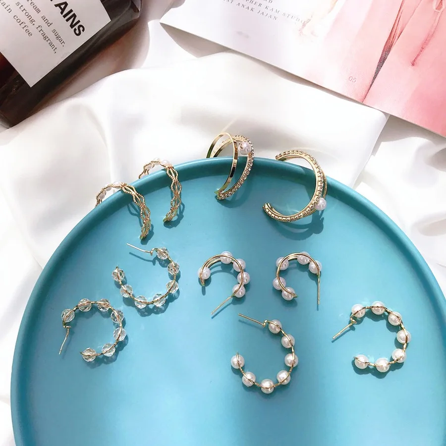 2019 New Sweet girl Temperament and simple atmosphere Earrings pearl Earrings Women Fashion Accessories Jewelry
2019 New Sweet girl Temperament and simple atmosphere Earrings pearl Earrings Women Fashion Accessories Jewelry