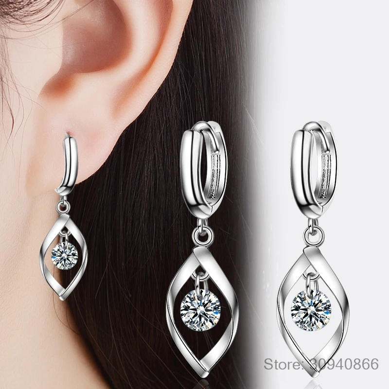 925 sterling silver 2018 NEW arrivals fashion shiny crystal ladies`stud earrings jewelry women female Anti allergy cheap
925 sterling silver 2018 NEW arrivals fashion shiny crystal ladies`stud earrings jewelry women female Anti allergy cheap