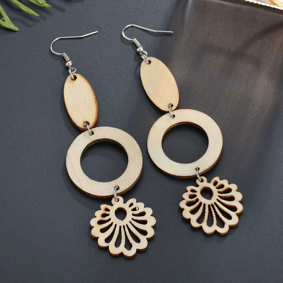 Hollow Wood Flower Earrings for Women Boho Statement Earings Fashion Jewelry Round Danging Earrings Party Jewelry Femme Bijoux
Hollow Wood Flower Earrings for Women Boho Statement Earings Fashion Jewelry Round Danging Earrings Party Jewelry Femme Bijoux