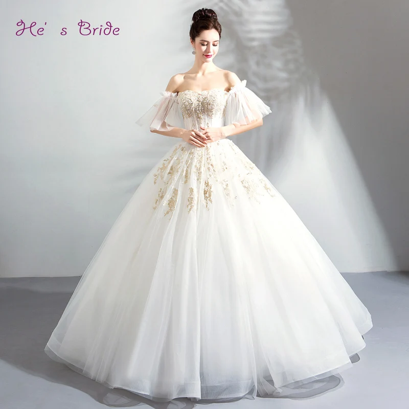 He's Bride Wedding Dress Elegant White Boat Neck Flare Sleeves Lace Up Back Appliques Modern Organza Ball Gown Vestido De Novia
He's Bride Wedding Dress Elegant White Boat Neck Flare Sleeves Lace Up Back Appliques Modern Organza Ball Gown Vestido De Novia