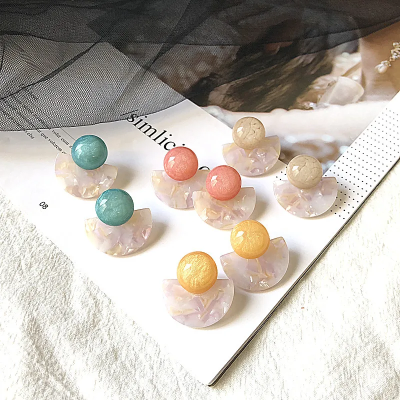 Fashion Resin Stitching Stud Earrings Art Color Beaded Fan Earrings For Women Wearing Natural New Acrylic Trends Gifts Earrings
Fashion Resin Stitching Stud Earrings Art Color Beaded Fan Earrings For Women Wearing Natural New Acrylic Trends Gifts Earrings