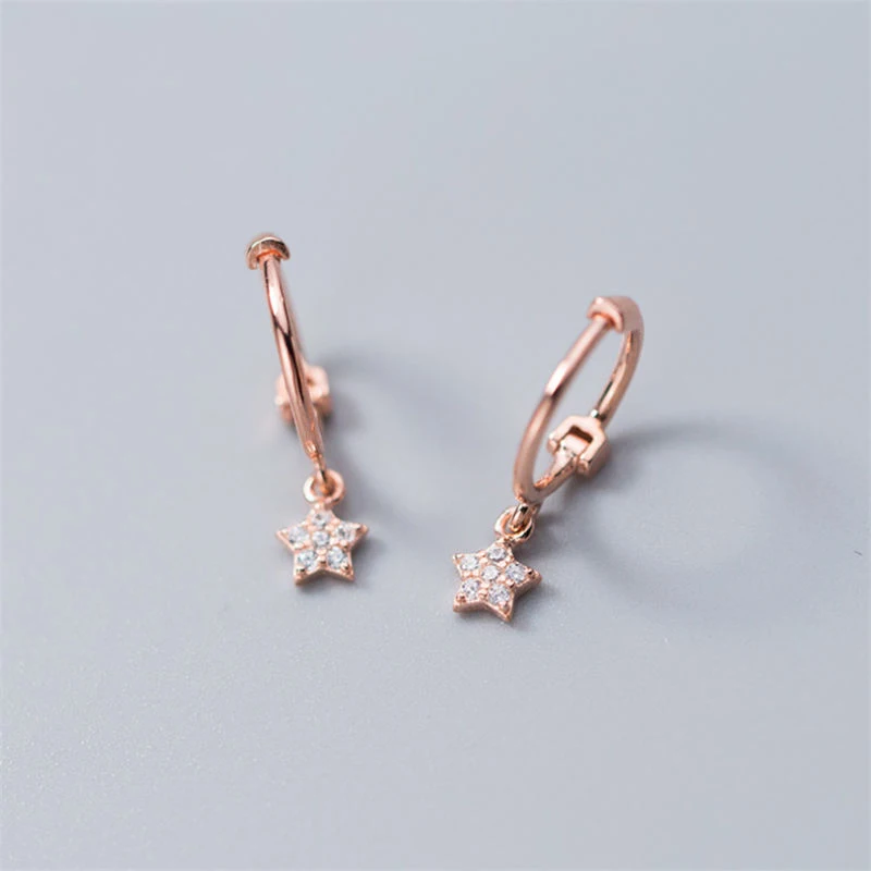 NEWBUY 2018 Trendy Silver/Rose Gold Color Star Hoop Earrings For Women Girl Female 925 Sterling Silver Earring Jewelry For Party
NEWBUY 2018 Trendy Silver/Rose Gold Color Star Hoop Earrings For Women Girl Female 925 Sterling Silver Earring Jewelry For Party