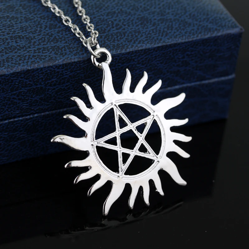 Hot Movie Supernatural Dean Necklace Geometric Cutouts Pentagram Silver Plated Metal Alloy Necklaces&Pendants for Women-25
Hot Movie Supernatural Dean Necklace Geometric Cutouts Pentagram Silver Plated Metal Alloy Necklaces&Pendants for Women-25