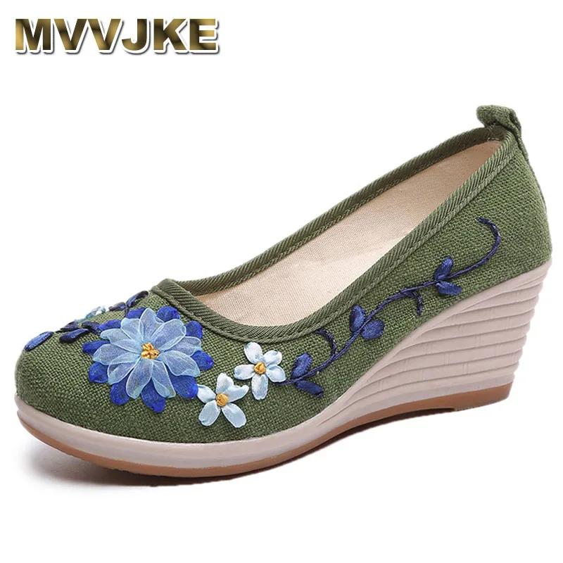 MVVJKEChinese Women Pumps Linen Shoes Vintage Floral Embroidery Cloth Canvas Wedges Heel Shoes Woman Platforms Zapatos MujerE217
MVVJKEChinese Women Pumps Linen Shoes Vintage Floral Embroidery Cloth Canvas Wedges Heel Shoes Woman Platforms Zapatos MujerE217