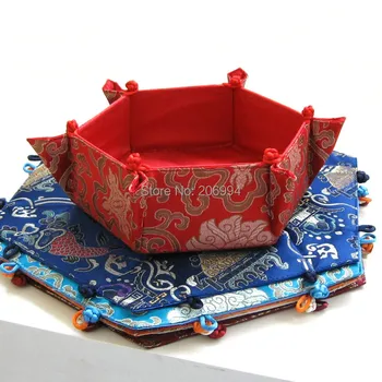 Chinese style classical festive wedding supplies Brocade hexagonal Compote wedding sign in table sugar Jewelry box 2pc/lot
Chinese style classical festive wedding supplies Brocade hexagonal Compote wedding sign in table sugar Jewelry box 2pc/lot