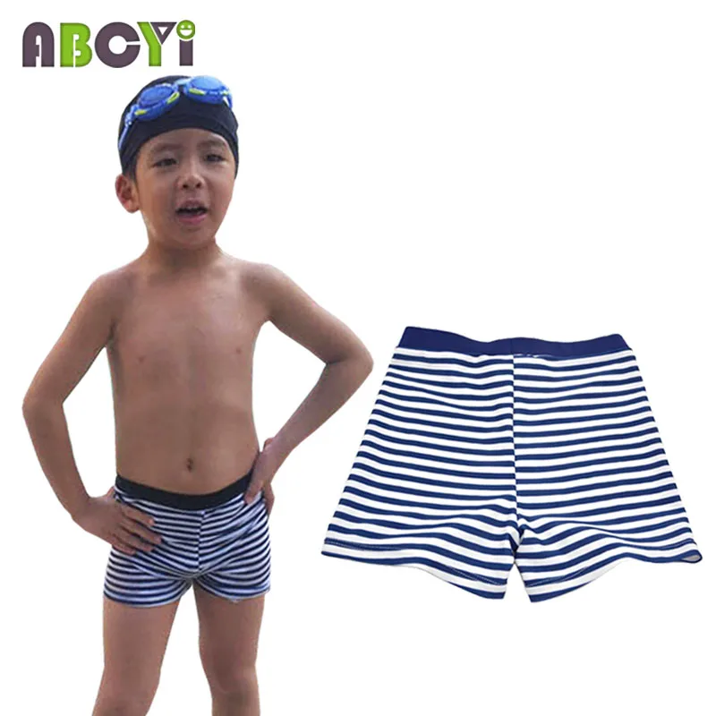 Boys Swimwear 2015 New Summer Kids Swimsuit Shorts Rainbow/ Blue / Navy Blue Stripe Swimming Trunks for 3-5Y Boy Girls Swim Wear
Boys Swimwear 2015 New Summer Kids Swimsuit Shorts Rainbow/ Blue / Navy Blue Stripe Swimming Trunks for 3-5Y Boy Girls Swim Wear