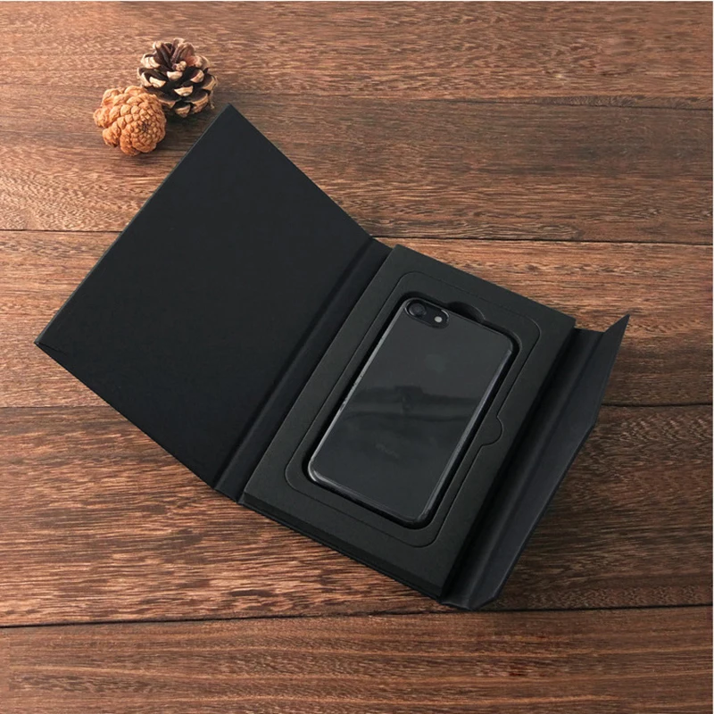 50 pcs/Lot Wholesale Flip Packaging Box for iPhone 7 8 Plus Phone Case Packaging Box with Magnet for iPhone X can be customized
50 pcs/Lot Wholesale Flip Packaging Box for iPhone 7 8 Plus Phone Case Packaging Box with Magnet for iPhone X can be customized