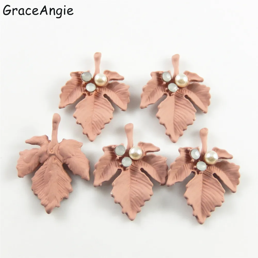 10PCS Trendy Women Alloy Maple Leaves Charms Pendants Pink Color With Pearl CZ DIY Neckalce Bracelet Jewelry Earring Accessories
10PCS Trendy Women Alloy Maple Leaves Charms Pendants Pink Color With Pearl CZ DIY Neckalce Bracelet Jewelry Earring Accessories