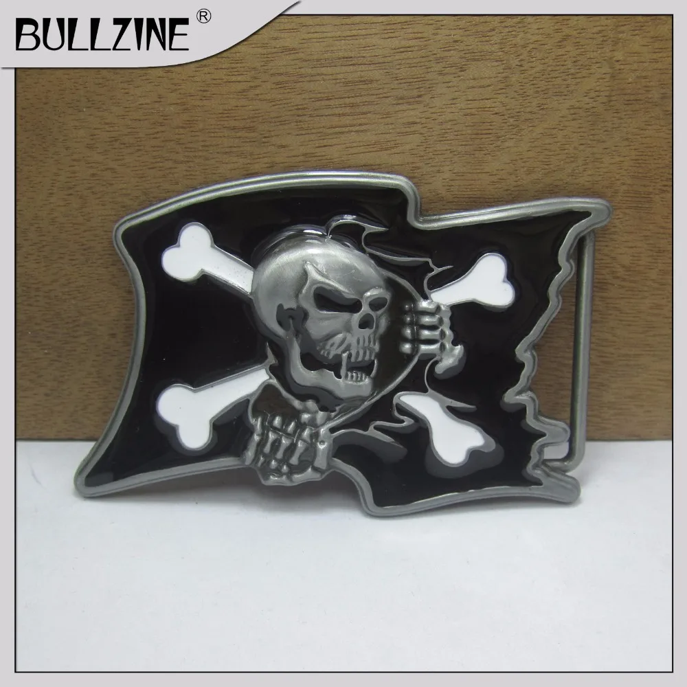 The Bullzine pirate flag belt buckle with skull with pewer finish FP-03664 suitable for 4cm width belt
The Bullzine pirate flag belt buckle with skull with pewer finish FP-03664 suitable for 4cm width belt