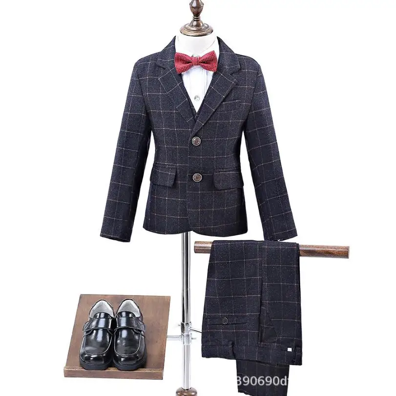 Baby Suit Formal Blazer Set Children Wedding Party plaid gown for boy Piano Performance Costume Jacket modis Kids Clothes Y1062
Baby Suit Formal Blazer Set Children Wedding Party plaid gown for boy Piano Performance Costume Jacket modis Kids Clothes Y1062